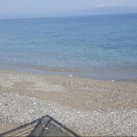 Beachfront Bliss Oasis *